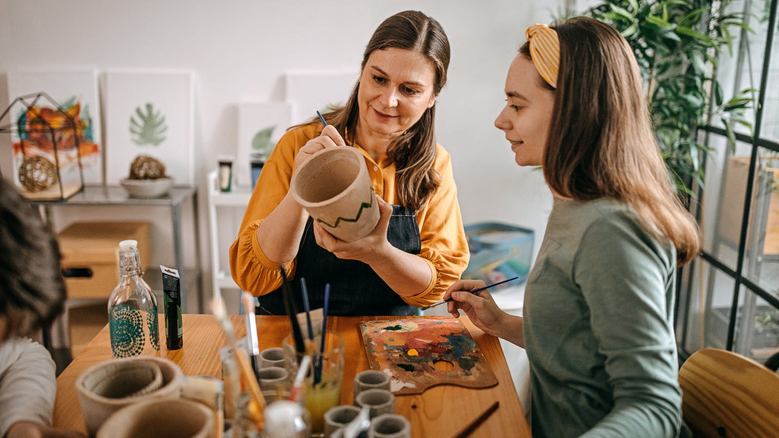 Best Paint for Outdoor Ceramic Pots 2024 Weatherproof Paint